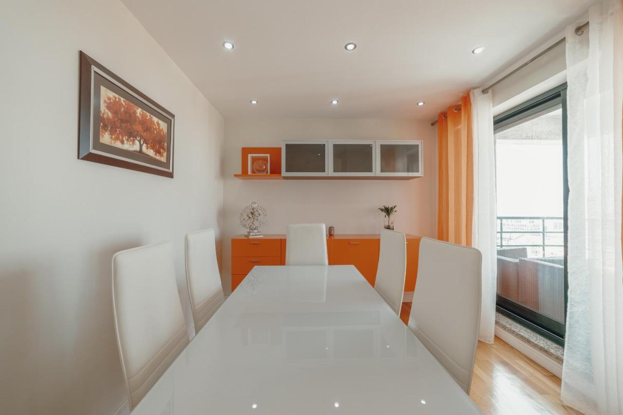 Apartmán Downtown Grand Tower View By Vacationy Porto Exteriér fotografie