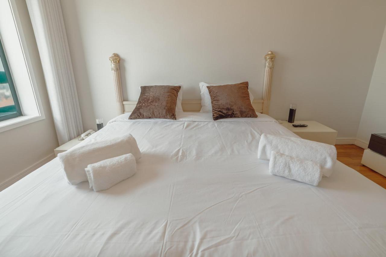 Apartmán Downtown Grand Tower View By Vacationy Porto Exteriér fotografie