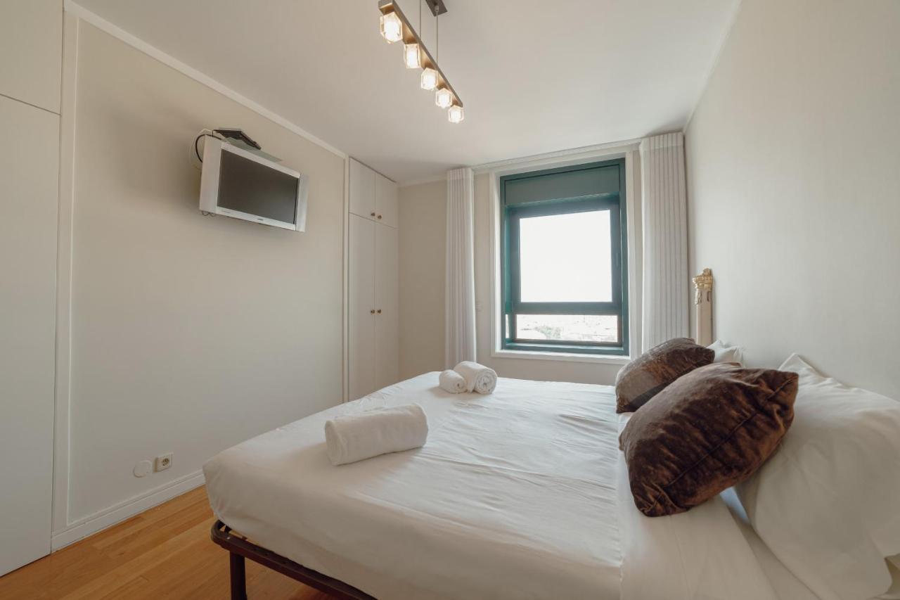 Apartmán Downtown Grand Tower View By Vacationy Porto Exteriér fotografie