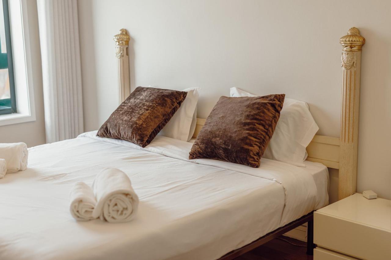 Apartmán Downtown Grand Tower View By Vacationy Porto Exteriér fotografie