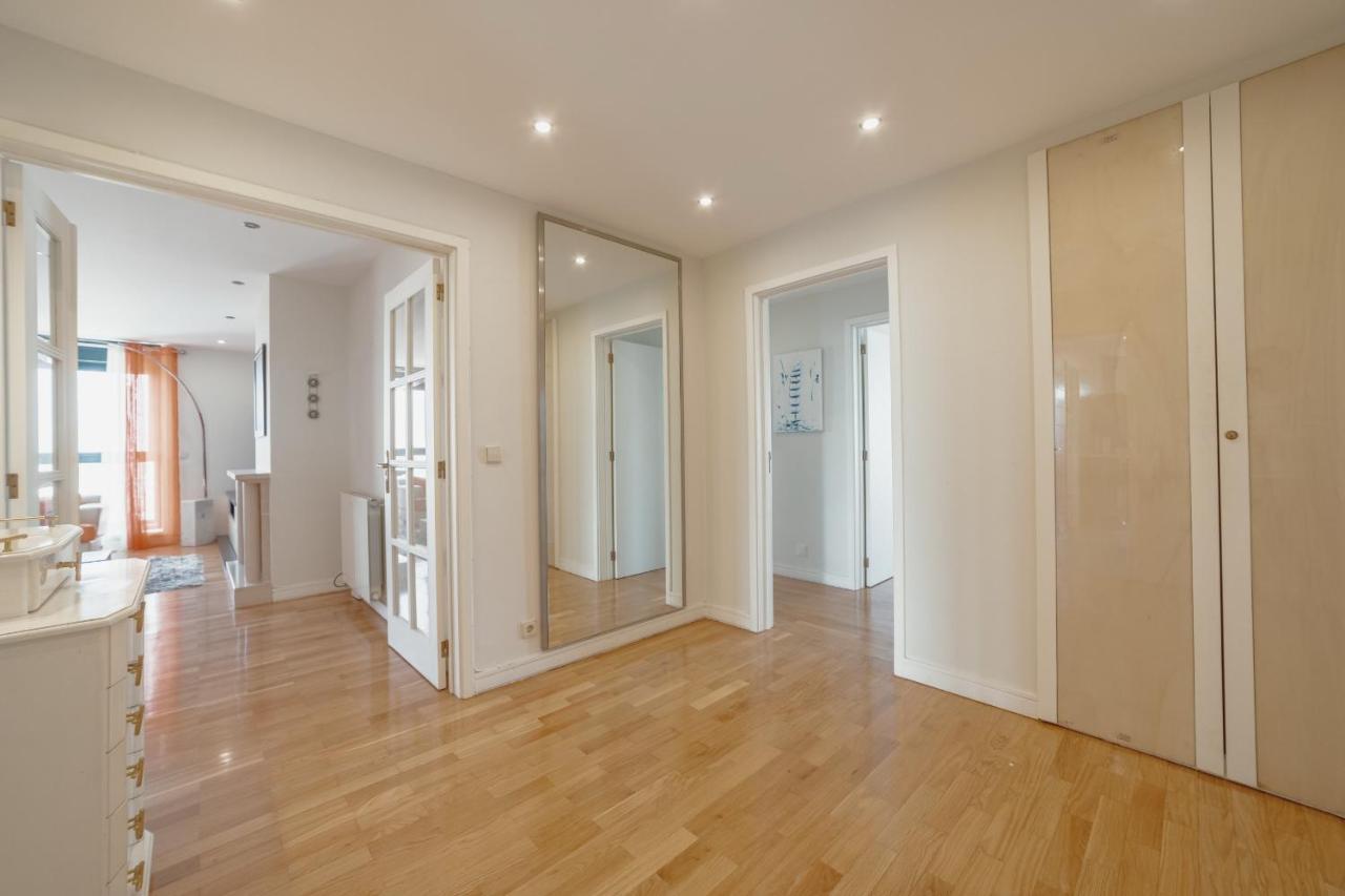 Apartmán Downtown Grand Tower View By Vacationy Porto Exteriér fotografie