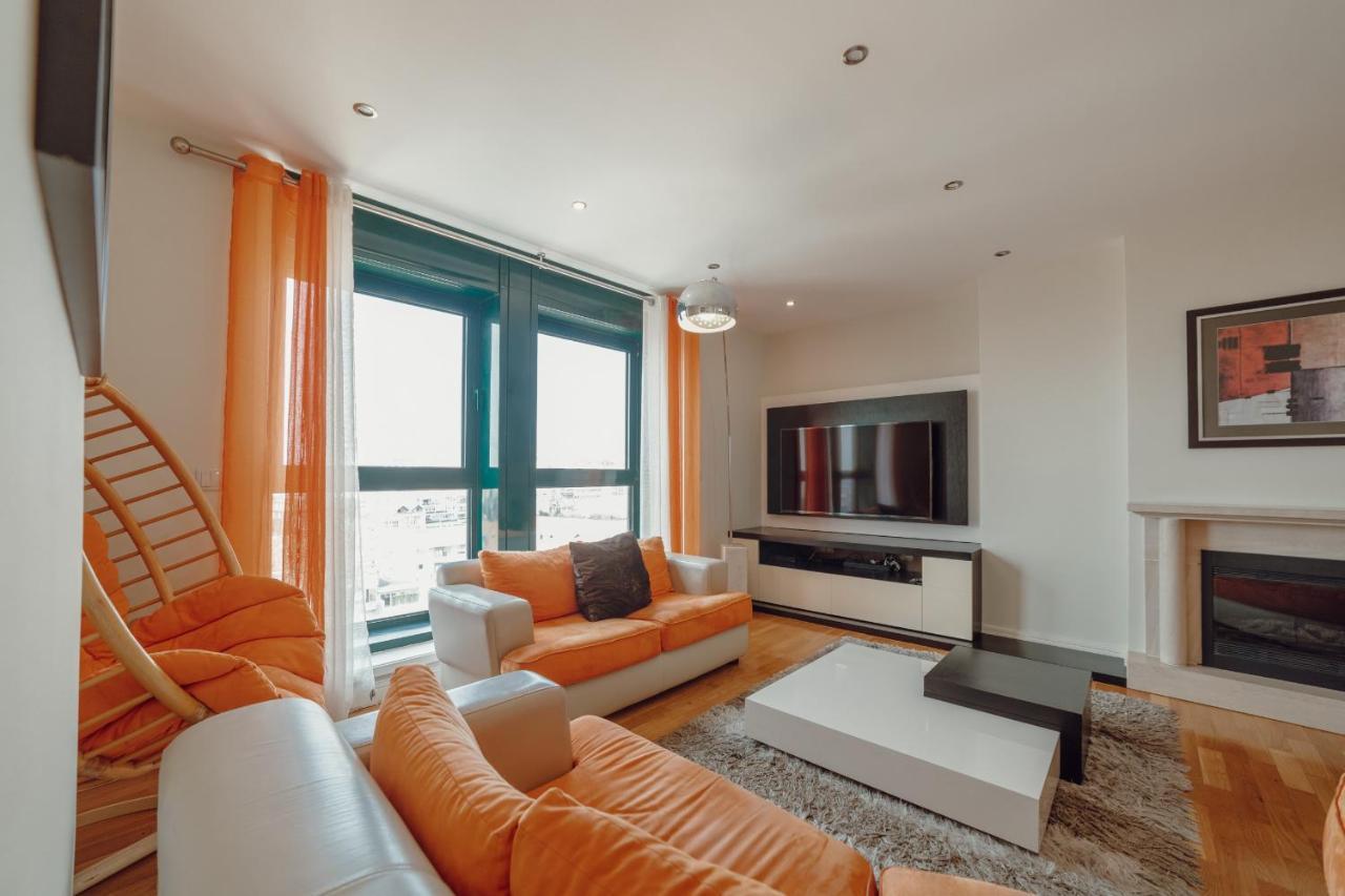 Apartmán Downtown Grand Tower View By Vacationy Porto Exteriér fotografie