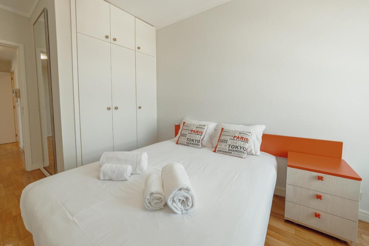 Apartmán Downtown Grand Tower View By Vacationy Porto Exteriér fotografie
