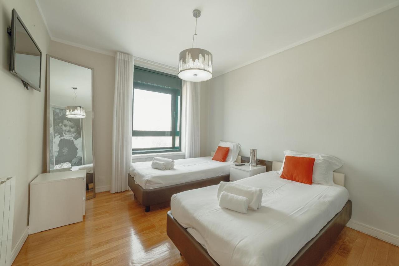 Apartmán Downtown Grand Tower View By Vacationy Porto Exteriér fotografie