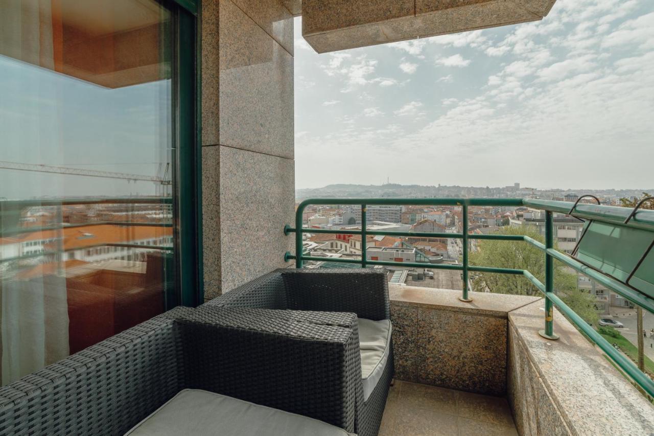 Apartmán Downtown Grand Tower View By Vacationy Porto Exteriér fotografie