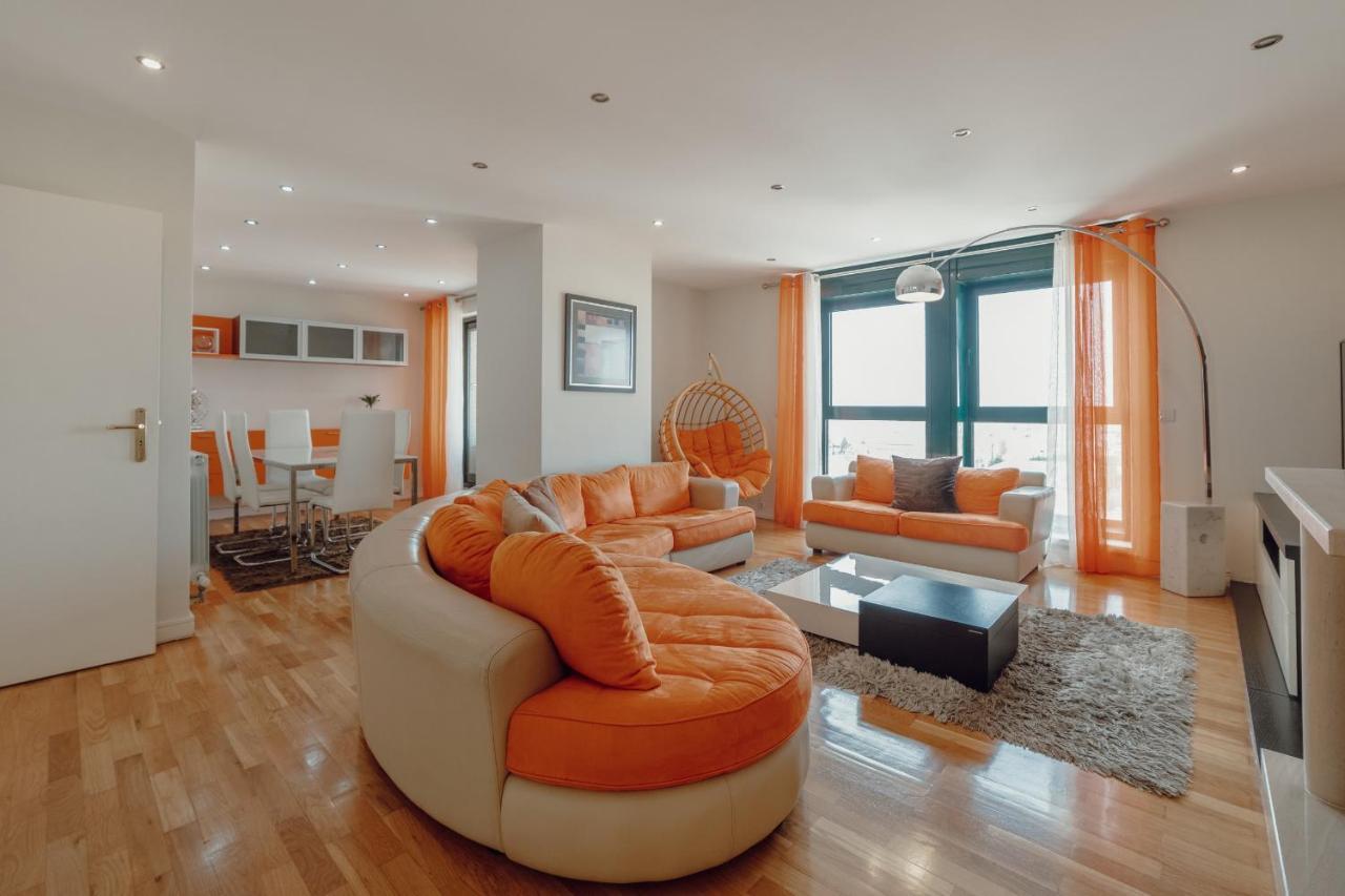 Apartmán Downtown Grand Tower View By Vacationy Porto Exteriér fotografie