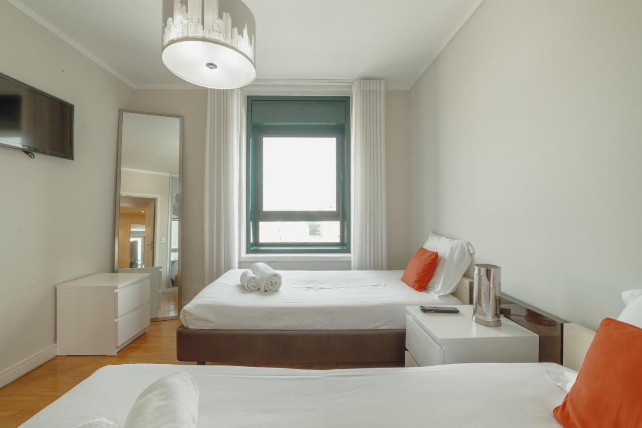 Apartmán Downtown Grand Tower View By Vacationy Porto Exteriér fotografie