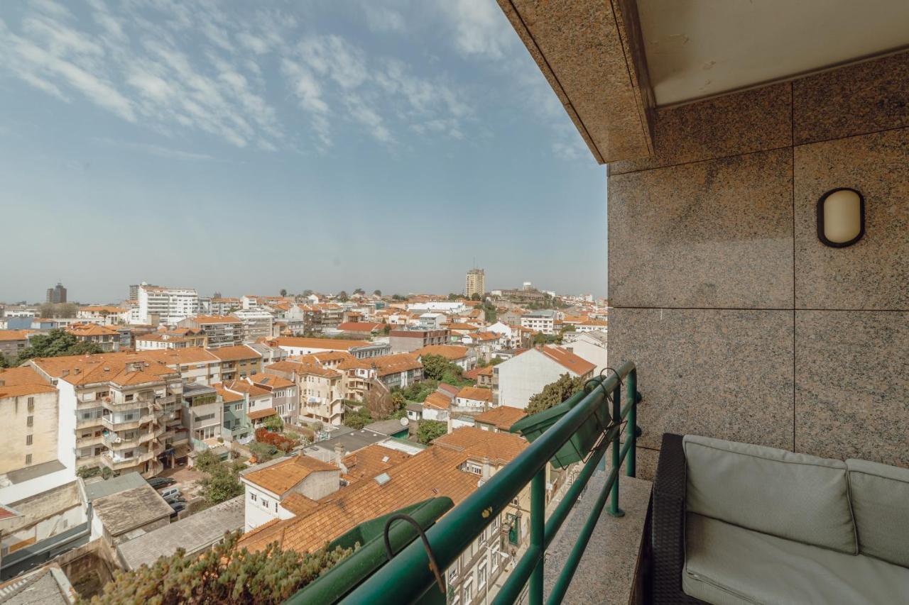 Apartmán Downtown Grand Tower View By Vacationy Porto Exteriér fotografie