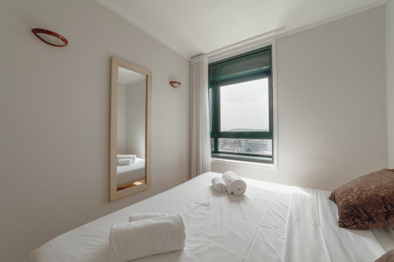 Apartmán Downtown Grand Tower View By Vacationy Porto Exteriér fotografie