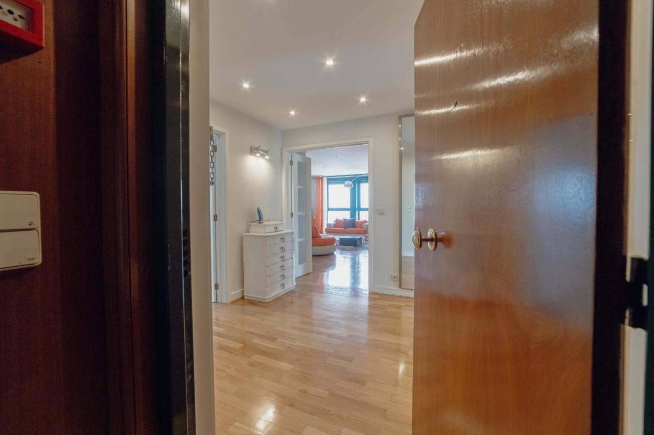 Apartmán Downtown Grand Tower View By Vacationy Porto Exteriér fotografie